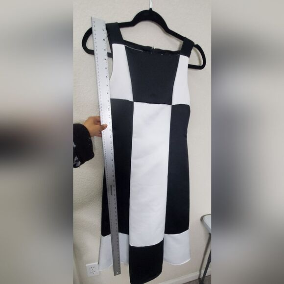 Jessica McClintock Girls Black and White Sleeveless Dress - Picture 10 of 16